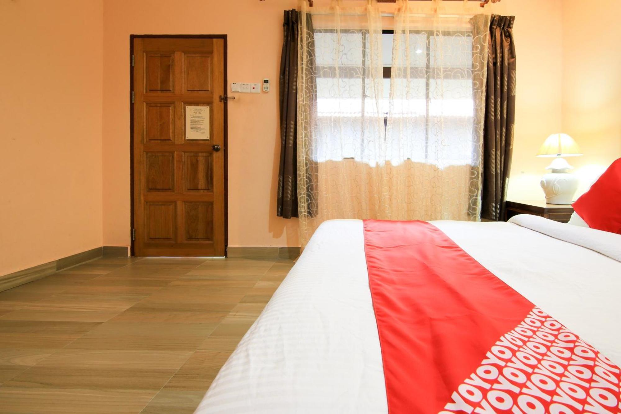 Ombak Inn Chalet Kampung Teluk Nipah Kültér fotó