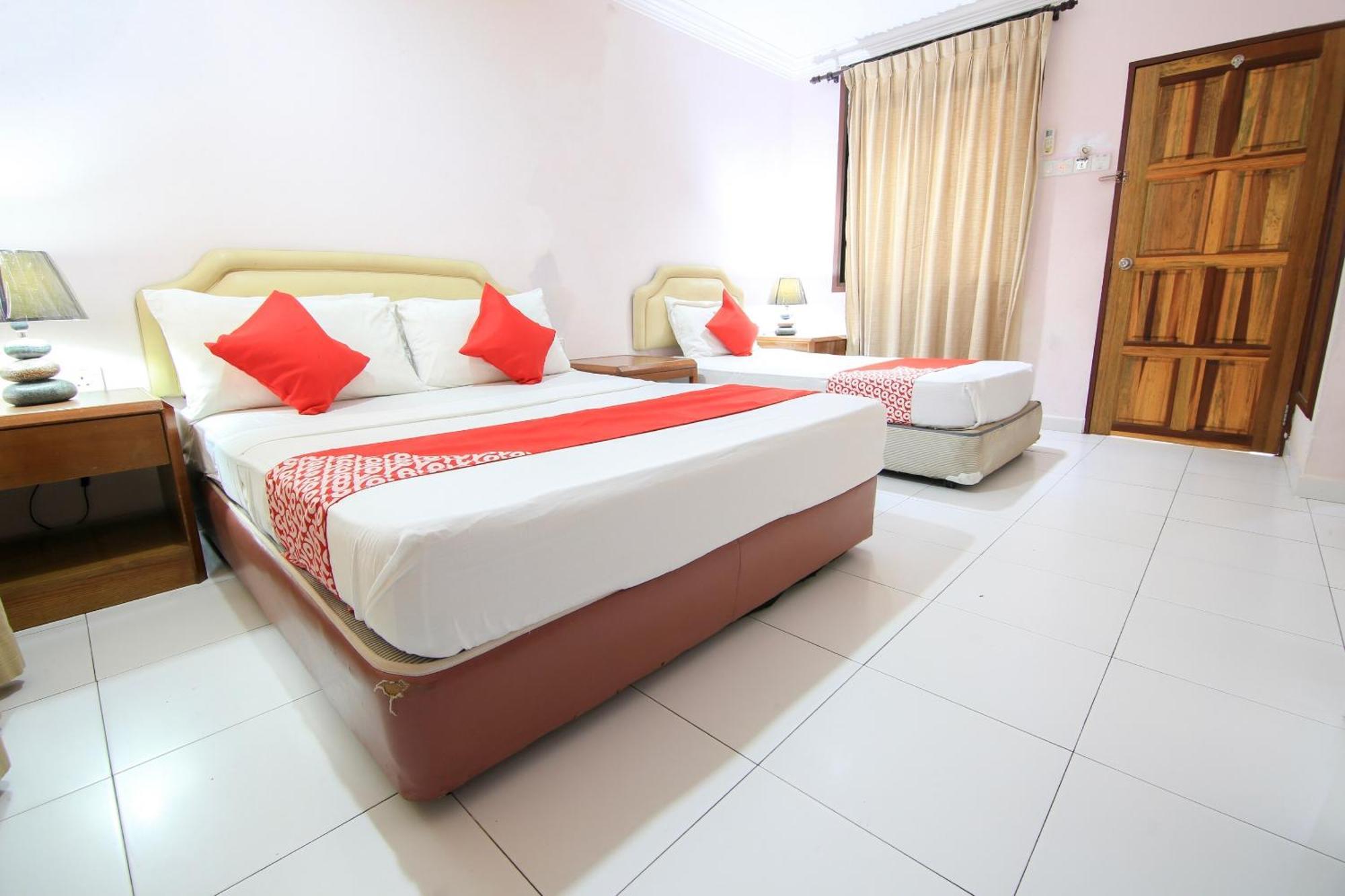 Ombak Inn Chalet Kampung Teluk Nipah Kültér fotó