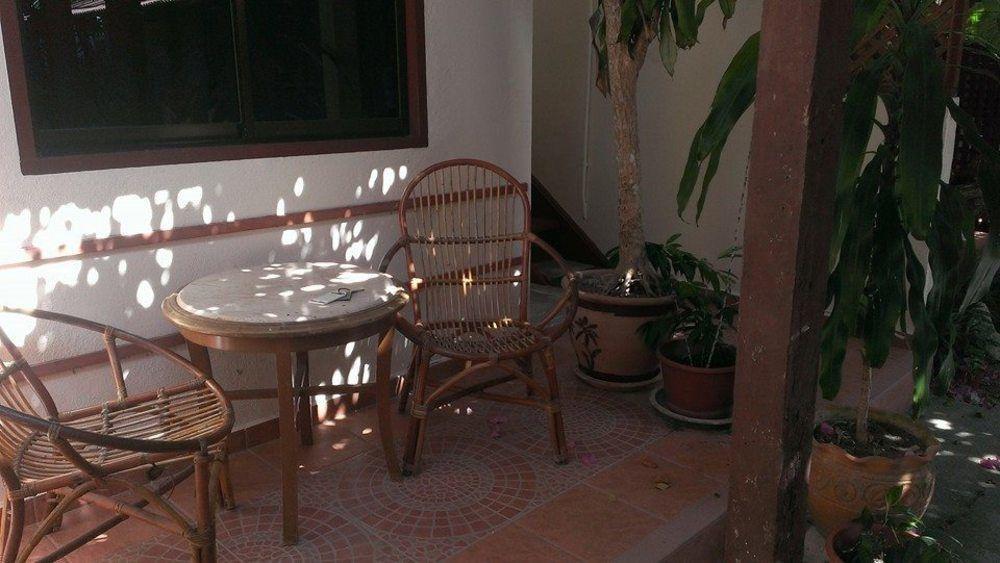 Ombak Inn Chalet Kampung Teluk Nipah Kültér fotó